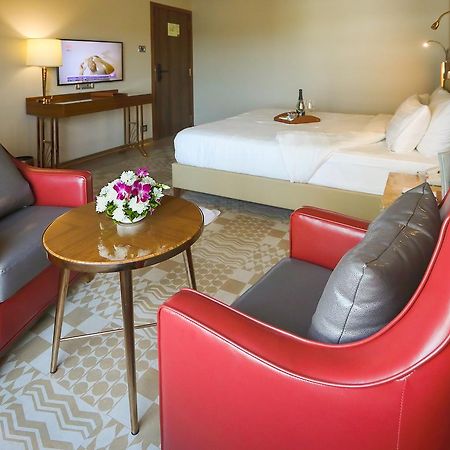 The Grandeur Boutique Hotel Mumbai Dış mekan fotoğraf